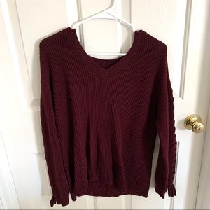 AE Maroon Sweater w Sleeve Detail